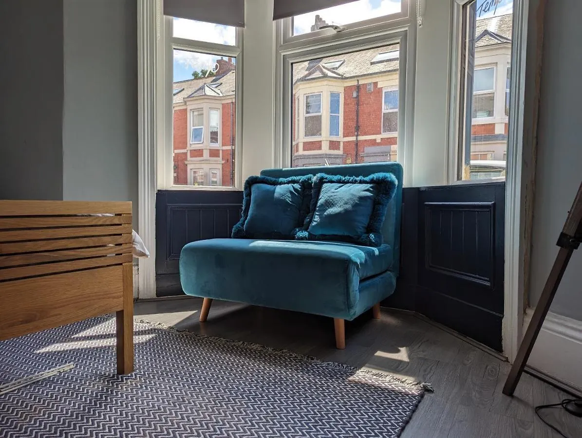 Entire Apartment Near Newcastle City Centre, West Jesmond. Newcastle Upon Tyne