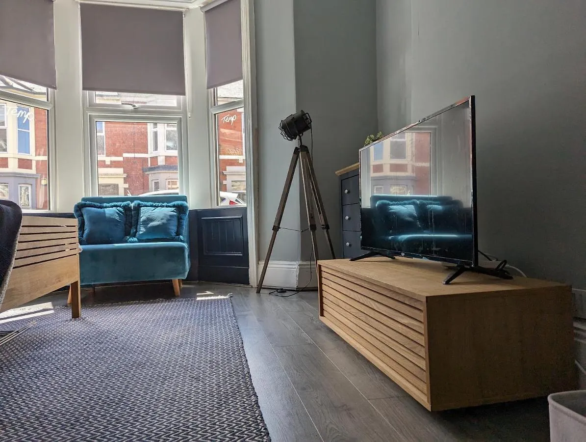 Entire Apartment Near Newcastle City Centre, West Jesmond.